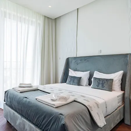 Del Mar Beachfront 3 Bedroom 'c' * Лимасол
